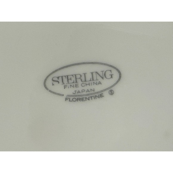 Sterling Fine China Florentine Covered Vegetable Bowl Tureen Japan Platinum Trim - Picture 8 of 9